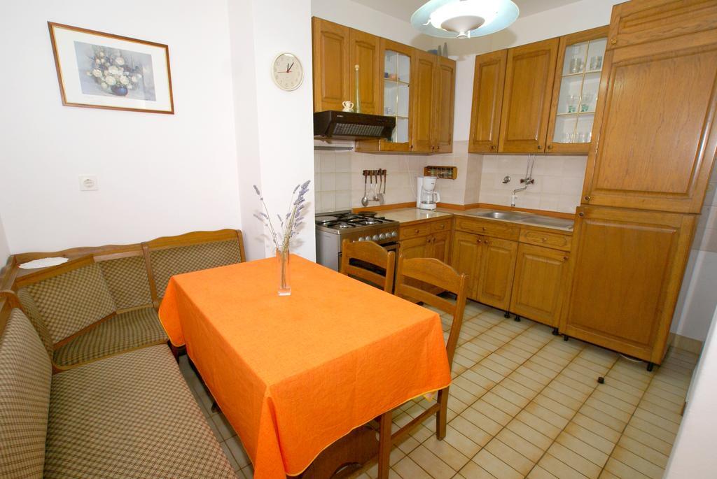 Apartment Ana 1 Малинска Номер фото