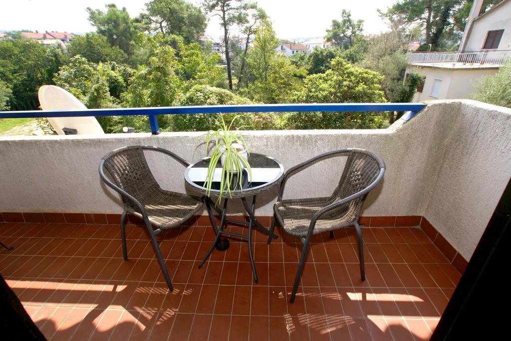 Apartment Ana 1 Малинска Номер фото